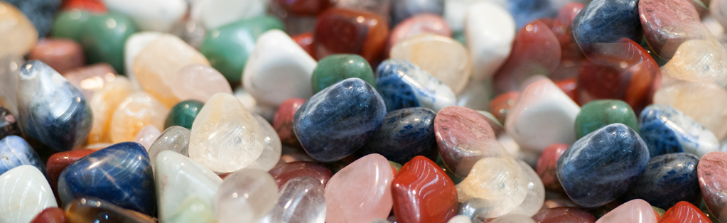 THE BEAUTY & MEANINGS BEHIND SEMI PRECIOUS STONE JEWELLERY